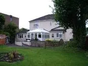 77 Gloucester Road North