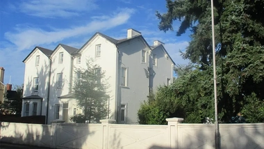 Yew Tree Lodge