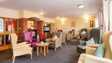Warren Farm Lodge