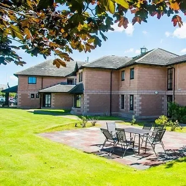 Lunan Court